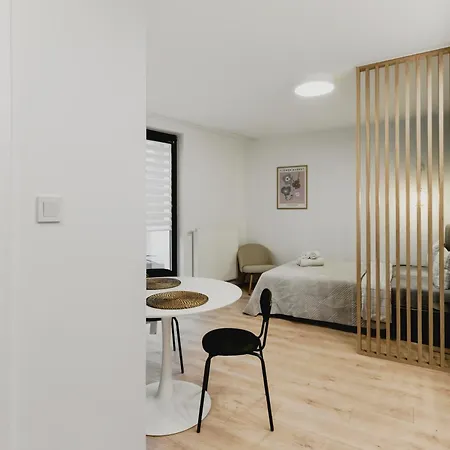 Urban - Great Location - Center - Towarowa в Apartman