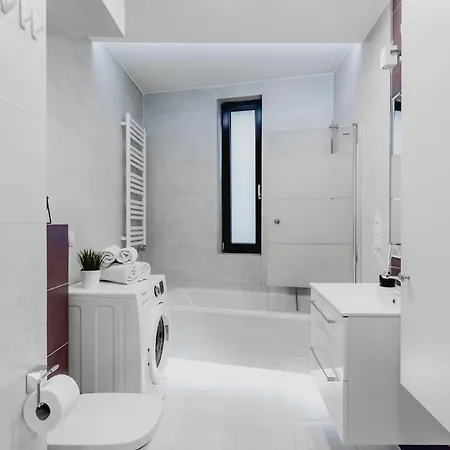 Urban - Great Location - Center - Towarowa в Warsaw